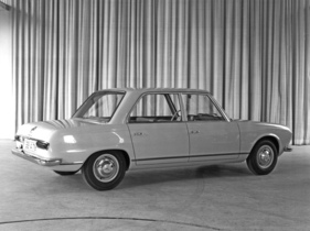 Mercedes-Benz W 119 (1960) - dieser Prototyp wurde als Zwei- und Viertürer konzipiert und schliesslich beim DKW als Auto Union F 102 und Audi (F103) weiterverwendet