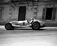 Mercedes-Benz W 125 (1937) - Rudolf Caracciola bei der Coppa Acerbo in Pescara am 17. August 1937 - das Meisterfoto von George Monkhouse