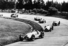 Mercedes-Benz W 125 (1937) - die Spitze des Feldes am GP von Deutschland am 25. Juli 1937 - Hermann Lang vor Rudi Caracciola, dahinter Bernd Rosemeyer im Auto Union