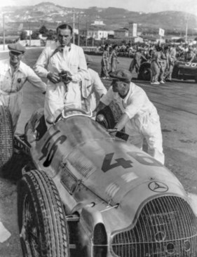 Mercedes-Benz W 154 (1938) - Hermann Lang wird an der Coppa Ciano von Livorno 1938 gewinnen