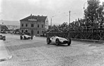 Mercedes-Benz W 154 (1939) - Hermann Lang (2) hinter Manfred von Brauchitsch (6) beim 2. Belgrader Stadtrennen 1939