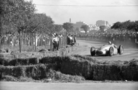 Mercedes-Benz W 154 M 163 (1951) - Hermann Lang beim Gran Premio Presidente Peron in Buenos Aires 1951