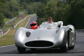 Mercedes Benz W 196 (1954) - Einsteigen - Schritt 6