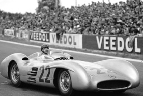 Mercedes Benz W 196 (1954) - Hans Herrmann beim GP von Frankreich in Reims am 4. Juli 1954