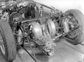 Mercedes Benz W 196 (1954) - Hinterachse mit innenliegenden Trommelbremsen