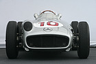 Mercedes Benz W 196 (1954) - die Monoposto-Variante mit freistehenden Rädern von vorne