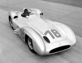 Mercedes Benz W 196 (1955) - der windschlüpfrige Rennwagen für die Saison 1955