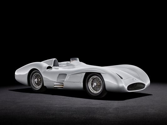Image: Mercedes-Benz W 196 R (1954) - exhibited at the special "Silver Arrow" show at the Louwman Museum