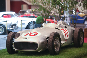 Mercedes-Benz W 196 R (1954) - war damals fast nicht zu schlagen (Techno Classica 2017)