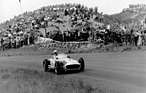 Mercedes Benz W 196 R (1955) - Stirling Moss fährt beim GP Holland in Zandvoort auf den zweiten Platz