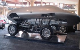 Mercedes-Benz W 25 (1936) - der Rekordwagen mit neuer Karosserie 1986 im Nürburgring-Museum
