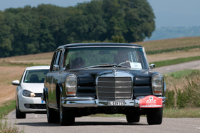 Mercedes-Benz W100 (1965) – RAID Suisse-Paris 2013