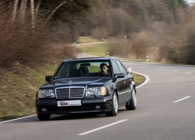 Mercedes-Benz W124 mit KW V3 Klassik Fahrwerk Mercedes-Benz W124 mit KW V3 Klassik Fahrwerk