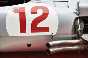 Mercedes-Benz W196 (1954) - die Auspuffrohre werden seitlich nach aussen geführt