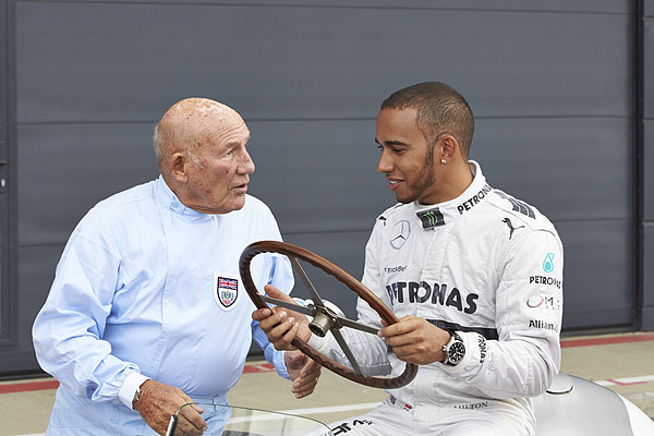 Mercedes-Benz W196 (1954) - gross und mit dünnem Kranz, das Lenkrad des Silberpfeils