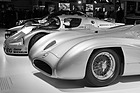 Mercedes-Benz W196 Streamliner (1955) - und weitere Silberpfeile auf dem Mercedes-Stand - an der Rétromobile Paris 2014