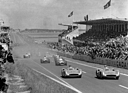 Image: Mercedes-Benz W196R Streamliner (1954) - takes the lead in front of thousands of spectators