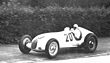 Mercedes-Benz W25K (1936) – Hermann Lang beim Grossen Preis von Deutschland (© Ludvigsen Partners, 1936) Mercedes-Benz W25K (1936) – Hermann Lang beim Grossen Preis von Deutschland (© Ludvigsen Partners, 1936)