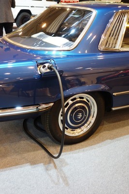 Mercedes-Benz eSLC Monceau (2021) – 107er mit Elektroantrieb – Essen Motor Show 2021