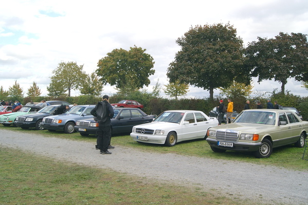 Bild Mercedes-Benz war die dominierende Marke auf dem Marktplatz – Veterama Mannheim 2022