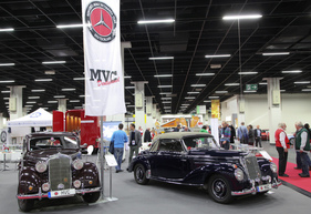 Mercedes-Klassiker auf dem Clubstand - ein 170Db und ein 220 A Cabrio aus 1952 - Retro Classics Cologne Köln 2017 (1952)
