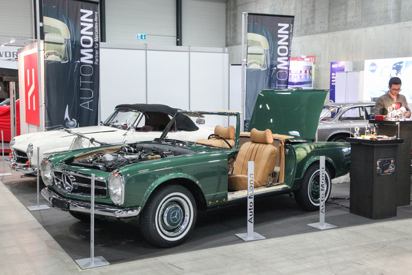 Mercedes-Pagode in Grün bei Auto Monn - Swiss Classic World Luzern 2021