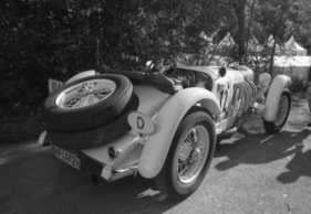 Mercedes SSK (1928) - wurde um die überlieferte Chassisnummer des abgebrannten ex-Terry Bennett SSK herum auf einem Thyssen-Chassis neu aufgebaut, ist aber trotzdem mit H-Kennzeichen zugelassen