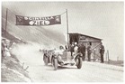 Mercedes SSK bei der Zielankunft des Klausenrennens 1927