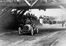 Mercedes-Simplex 60 PS (1903) - Pierre de Caters beim IV. Gordon-Bennett-Rennen in Irland