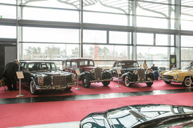 Mercedes-Vielfalt – Retro Classics Bavaria 2021 ()