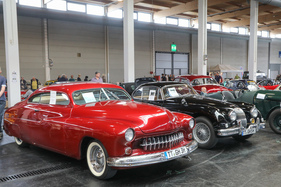 Mercury (1950) - mit H-Zulassung und 5,7-Liter-Motor für EUR 69'500 zu haben - Klassikwelt Bodensee 2023