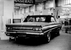 Mercury Comet (1964) - vollständig überarbeitete Wagenaufbauten mit waagrecht liegenden Schlussleuchten - Genfer Automobilsalon 1964