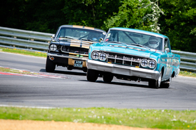 Mercury Comet Cyclone (1961) - Feld "Tourenwagen bis 1965" - Masters Historic Festival Brands Hatch 2023