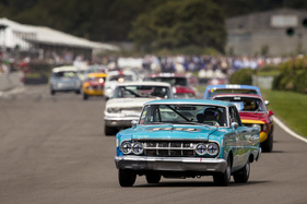 Mercury Cornet Cylone (1964) - Roger Wills in der St. Mary's Trophy schnell unterwegs - Goodwood Revival 2018