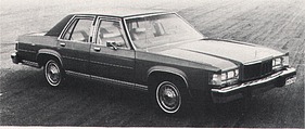 Mercury Marquis 4,2-Liter-V8 - 122 HP (netto) 1 Doppelvergaser (1982)