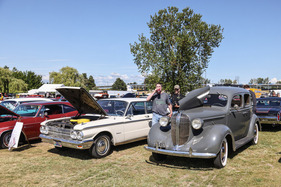 Mercury Meteor Custom 2-Door Sedan (1962) – Beaches Summer Social & Cruisin' 2023 (1962)