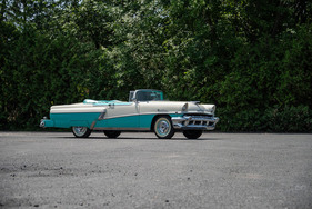 Mercury Montclair Convertible (1956) - Lot 215 an der RM/Sotheby's Hershey Versteigerung vom 4./5. Oktober 2023