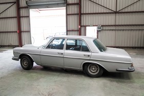 Mercury Monterey Coupé (1952) - als Lot 70 angeboten an der Artcurial "On the Road" Versteigerung am 9. Oktober 2016