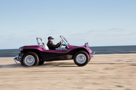 Meyers Manx Dune Buggy (1963) - viel Traktion, wenig Gewicht - ideal auf Sand Meyers Manx Dune Buggy (1963) - viel Traktion, wenig Gewicht - ideal auf Sand