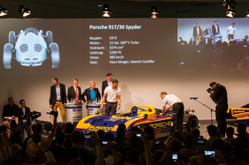 Mezger und Schäffer berichten über den Porsche 917/30 Spyder (1973) - an der Porsche Sound Nacht 2014