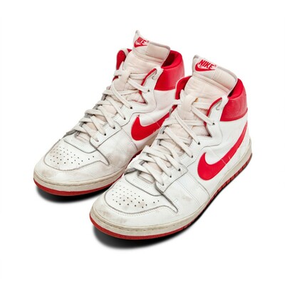 Image: Michael Jordan's Nike Air Ship sneakers in size 13 sold for almost USD 1.5 million at the RM/Sotheby's Icons of Excellence & Haute Luxury auction 2021