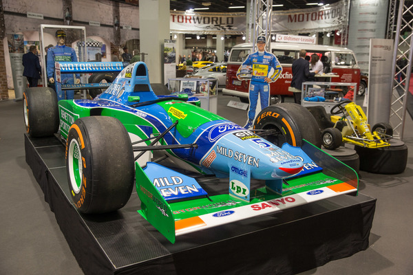 Michael Schumacher ist siebenfacher F1-Weltmeister und gilt als einer der ganz grossen Rennfahrer der Motorsportgeschichte, auch wenn es das Schicksal schliesslich nicht so gut meinte mit ihm.