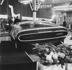 Michelotti Matra-Laser (1971) - breitausladene, niedrige Heckform - Genfer Autosalon 1971