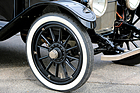 Michigan Forty Model R Tourer (1913) - Holzspeichenräder