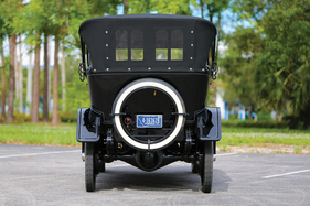 Michigan Forty Model R Tourer (1913) - Starrachsen vorne und hinten