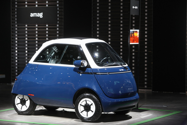 Microlino (2022) - die Neuinterpretation der Isetta auf dem AMAG-Stand - Auto Zürich 2022