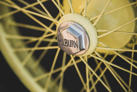 Milburn Electric Model 15 Light Coupe (1915) - Speichenräder