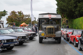 Militär-Ambulanz auf der Heimfahrt - Swiss Classic British Car Meeting Morges 2019