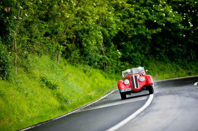 Mille Miglia 2012 - BMW 328 (1937) - Futa Spezialprüfung