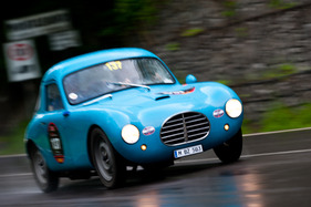 Mille Miglia 2012 - Fiat 500C Coupe (1952) - Futa Passo